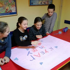 Engleski za decu, tinejdzeri Bunny school